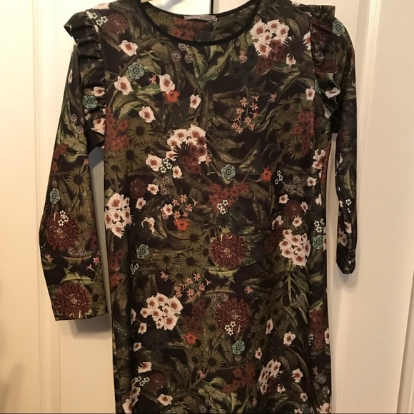 Zara Mini Dress - Picture 1 of 7